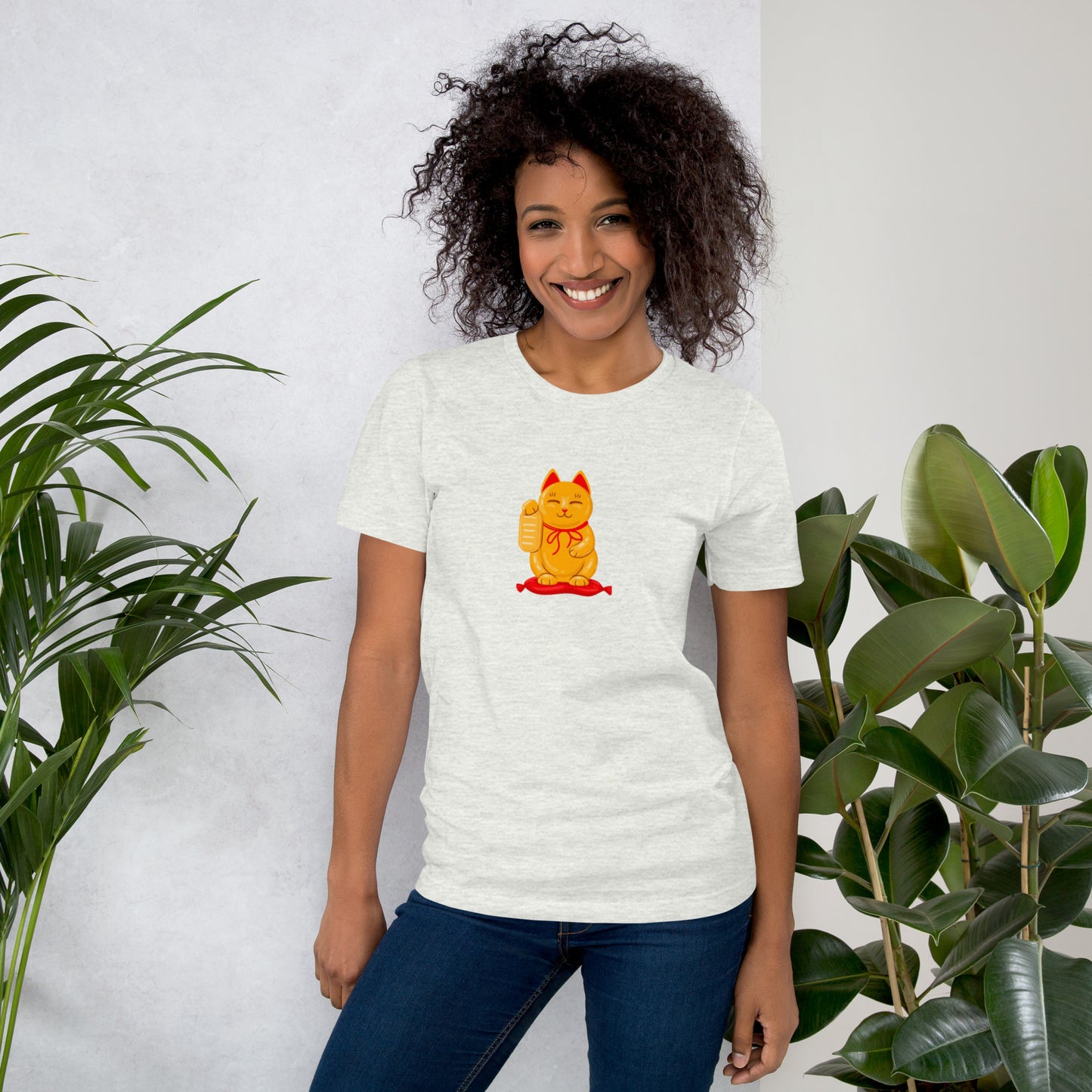 Japanese Lucky Cat Unisex t-shirt